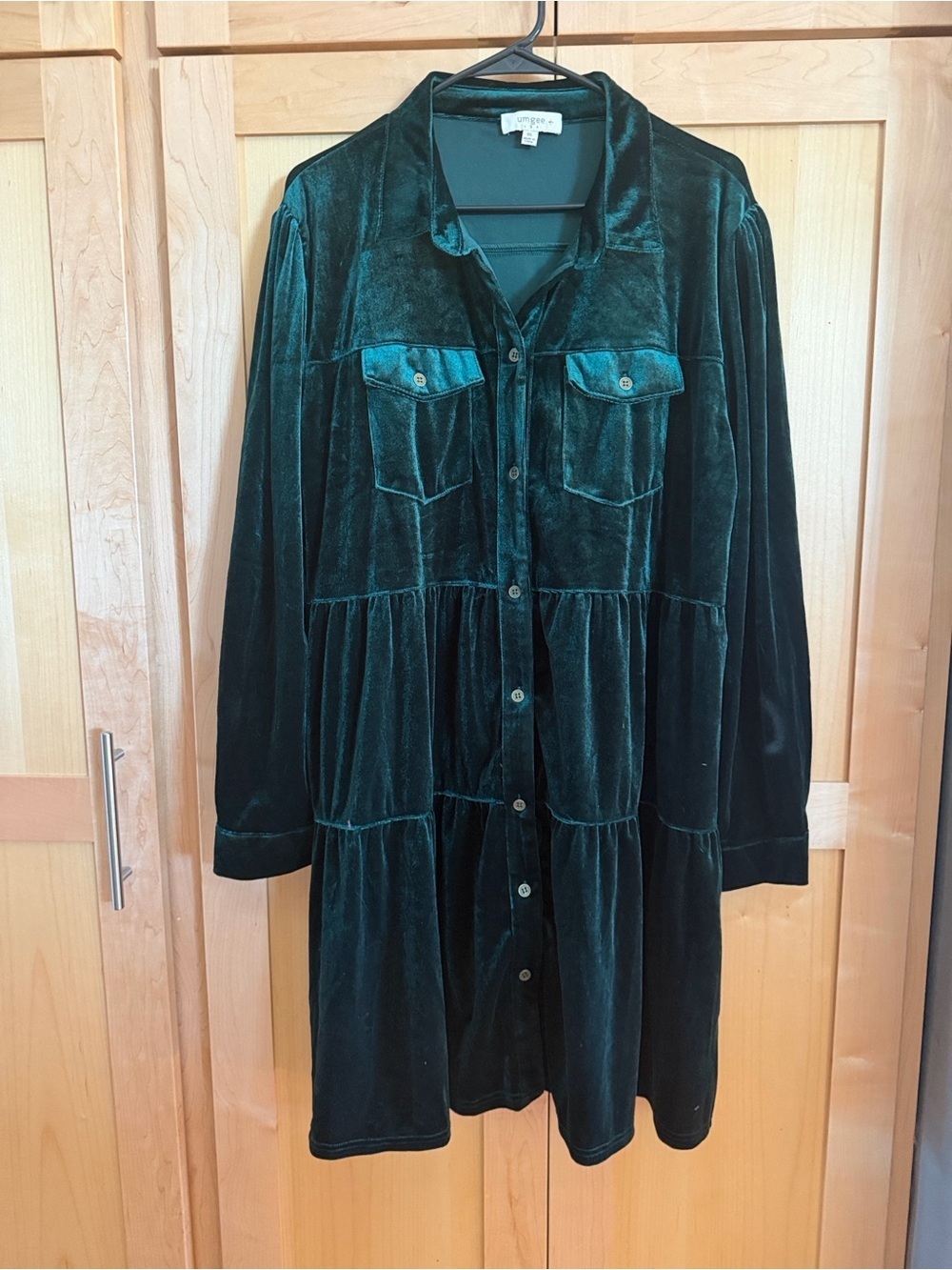 Umgee Velvet Button-Front Tiered Shirt Dress 1XL NWOT - Dark Grenn